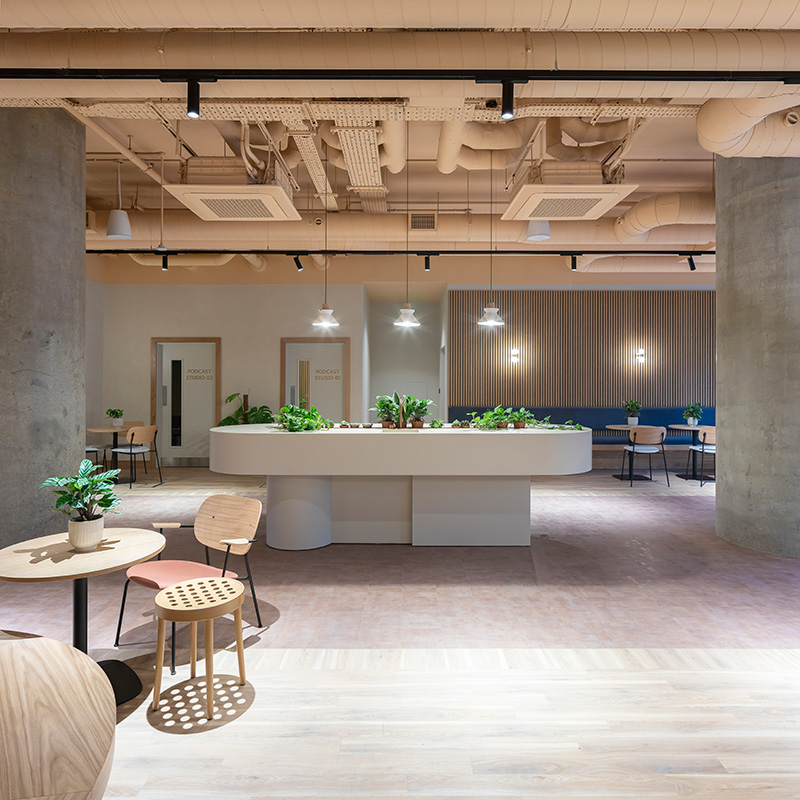 Pano 7670 7672 131223 Tigg Coll College Road Large T