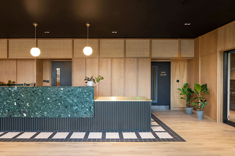 ReceptionHR 4 MN EDIT T