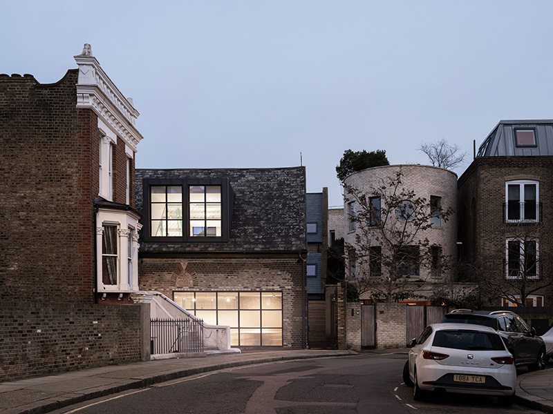 Tigg Coll Studio 31 High Res MN T