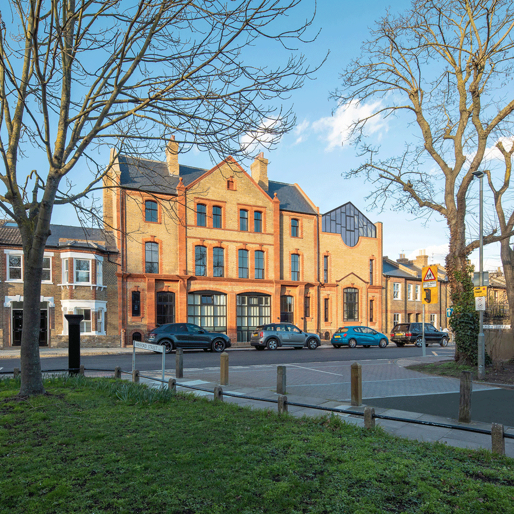 13 PROJECT LISTING SQUARE