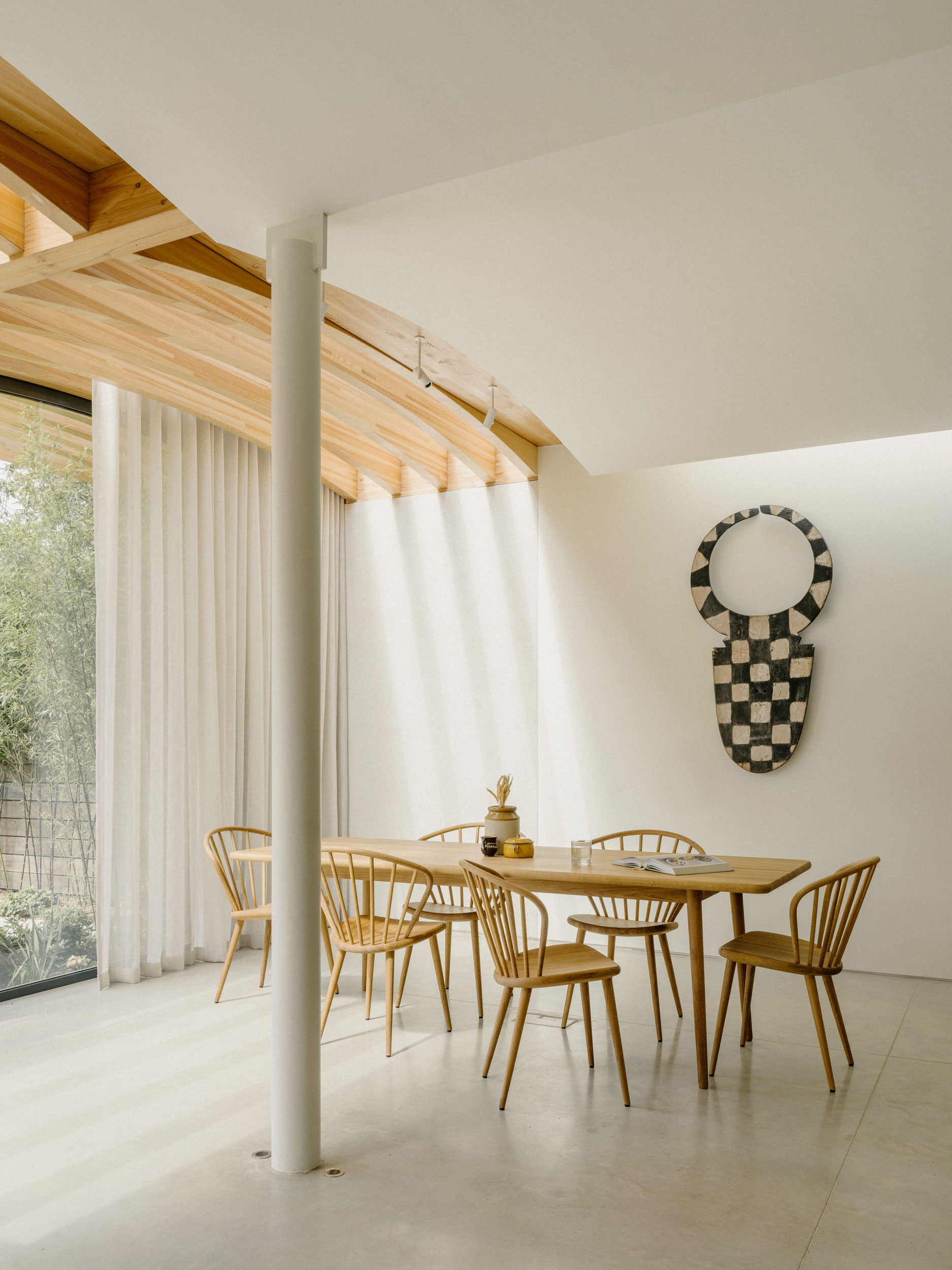 Tiverton-interior-vertical-1